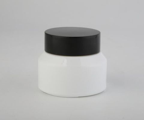 Gelas kosmetik putih dengan tutup kayu / tutup botol kosmetik krim OEM
