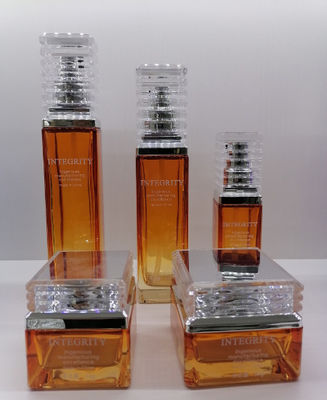 Tutup Akrilik ODM Kaca Botol Kosmetik Kemasan Perawatan Kulit 30g Botol Lotion Amber